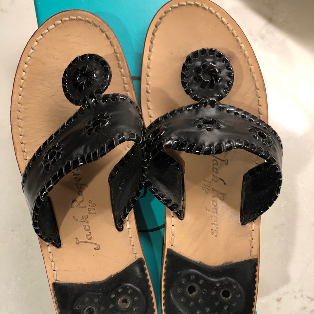 Jack Rogers Black w/Patent Navajo Classic Palm Beach Flat